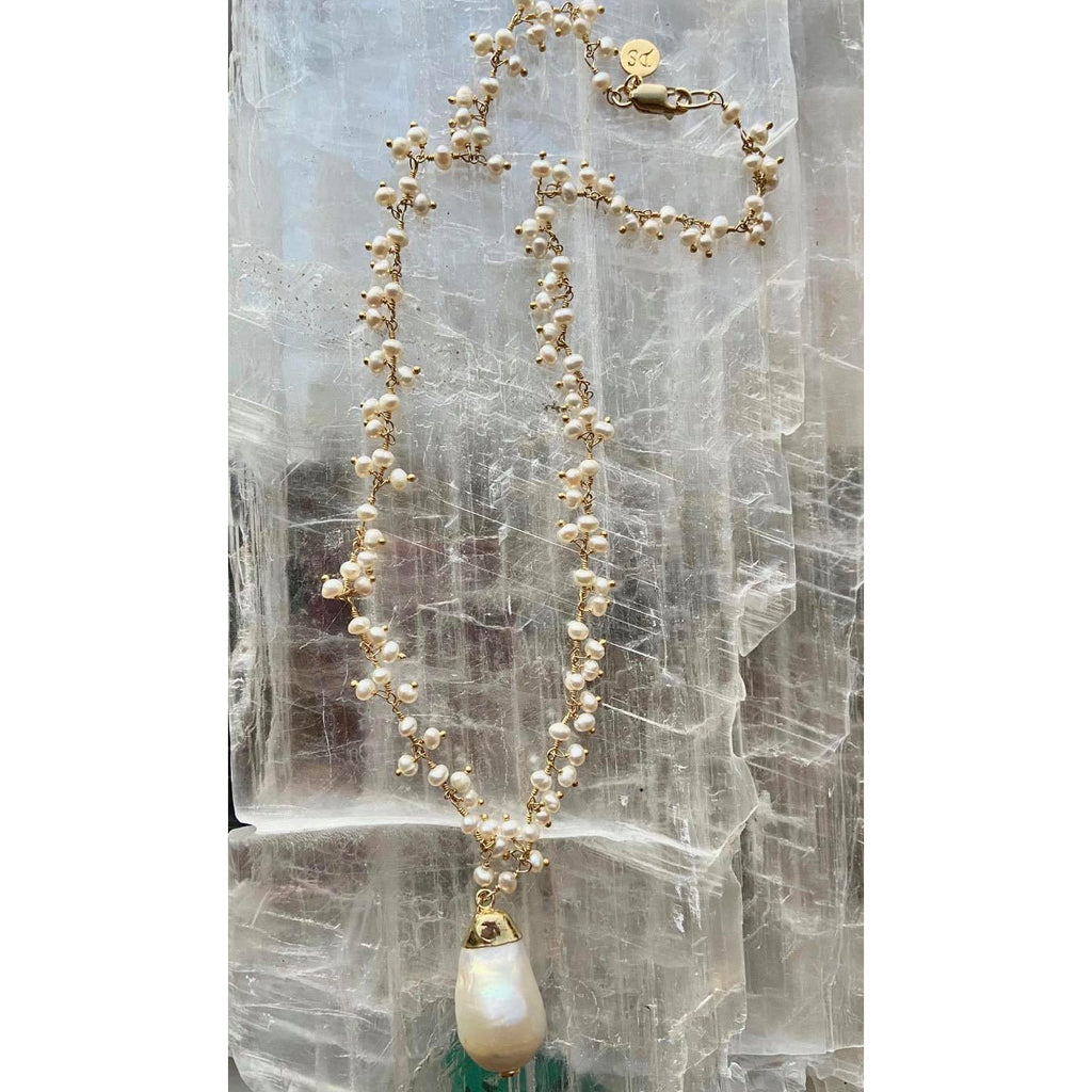 Freshwater Pearl Drop Necklace - Sage Moon
